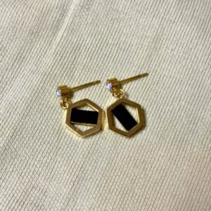 hexagon black stone drop earrings