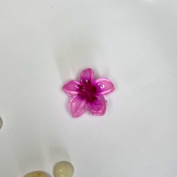 Small Flower Clip - Image 5